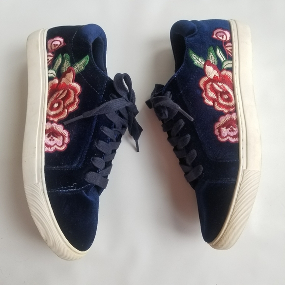new Kenneth Cole Reaction Joey Blue Velvet Rose Shoes 9 - Picture 3 of 12